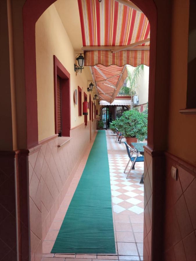 Hostal Monteolivos Cártama Dış mekan fotoğraf